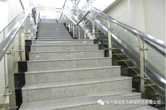 ?？谑胁讳P鋼工程立柱案例